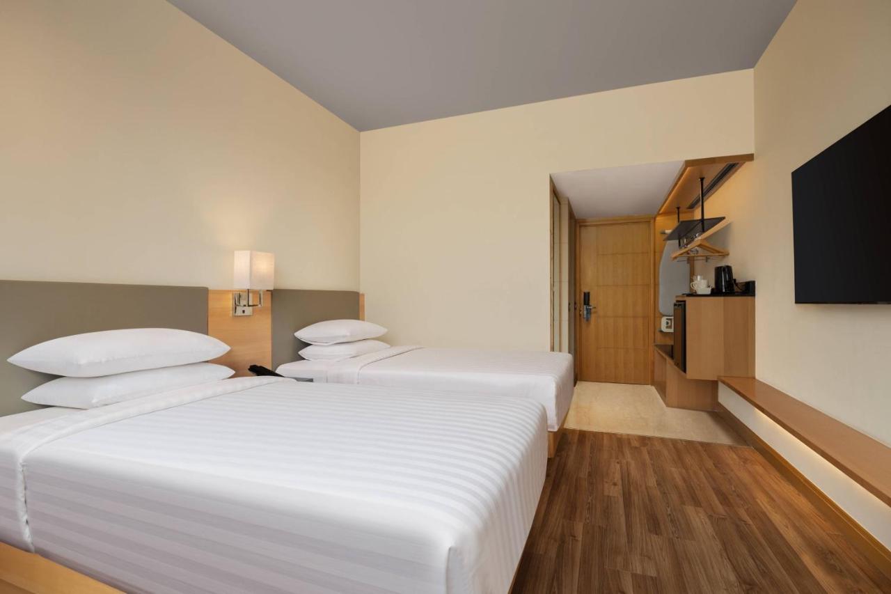 מלון Fairfield By Marriott ג'איפור מראה חיצוני תמונה